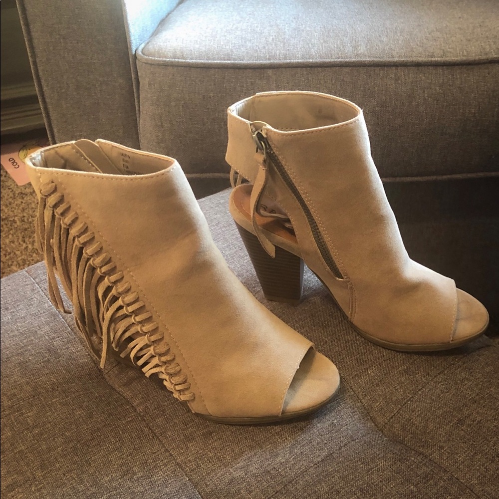 Suede booties - Picture 3 of 3